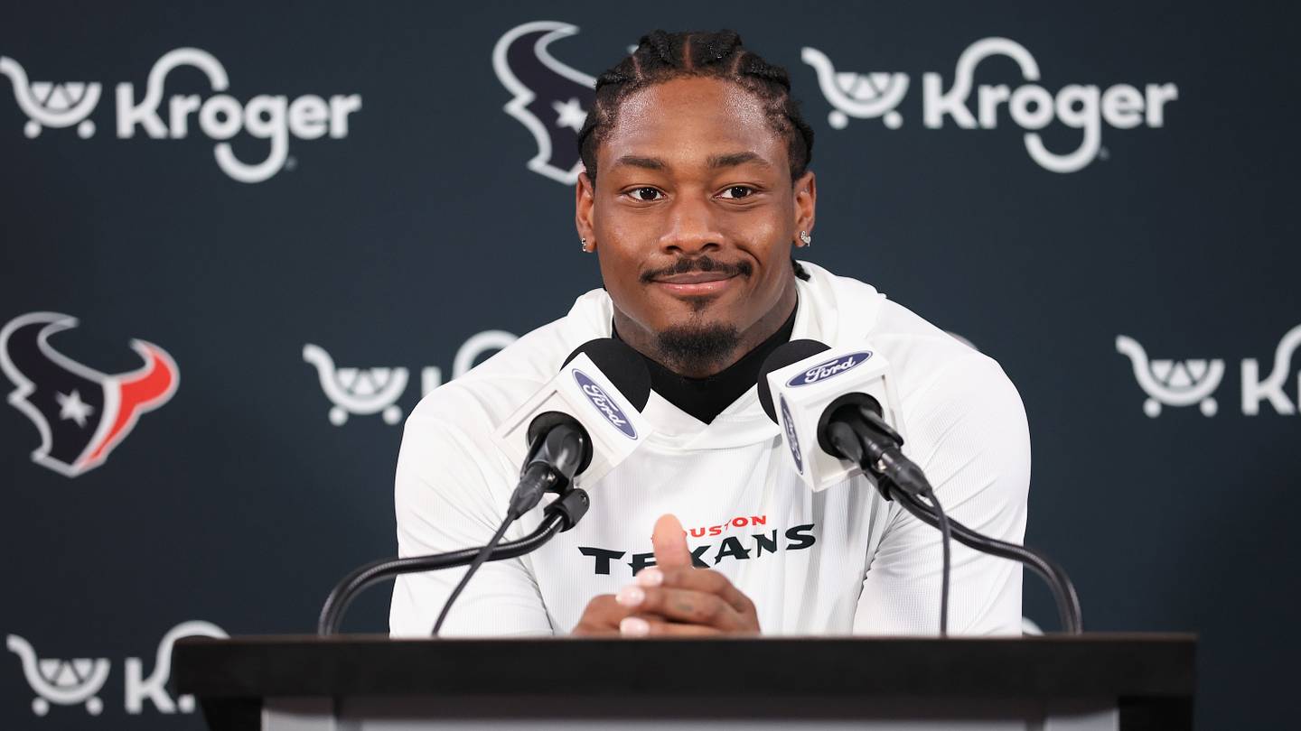Away from Buffalo, Stefon Diggs finally calls out Vikings for trade to Bills - Vimarsana News