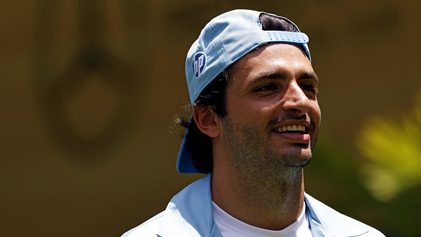 Carlos Sainz Begins Tenure at Williams F1