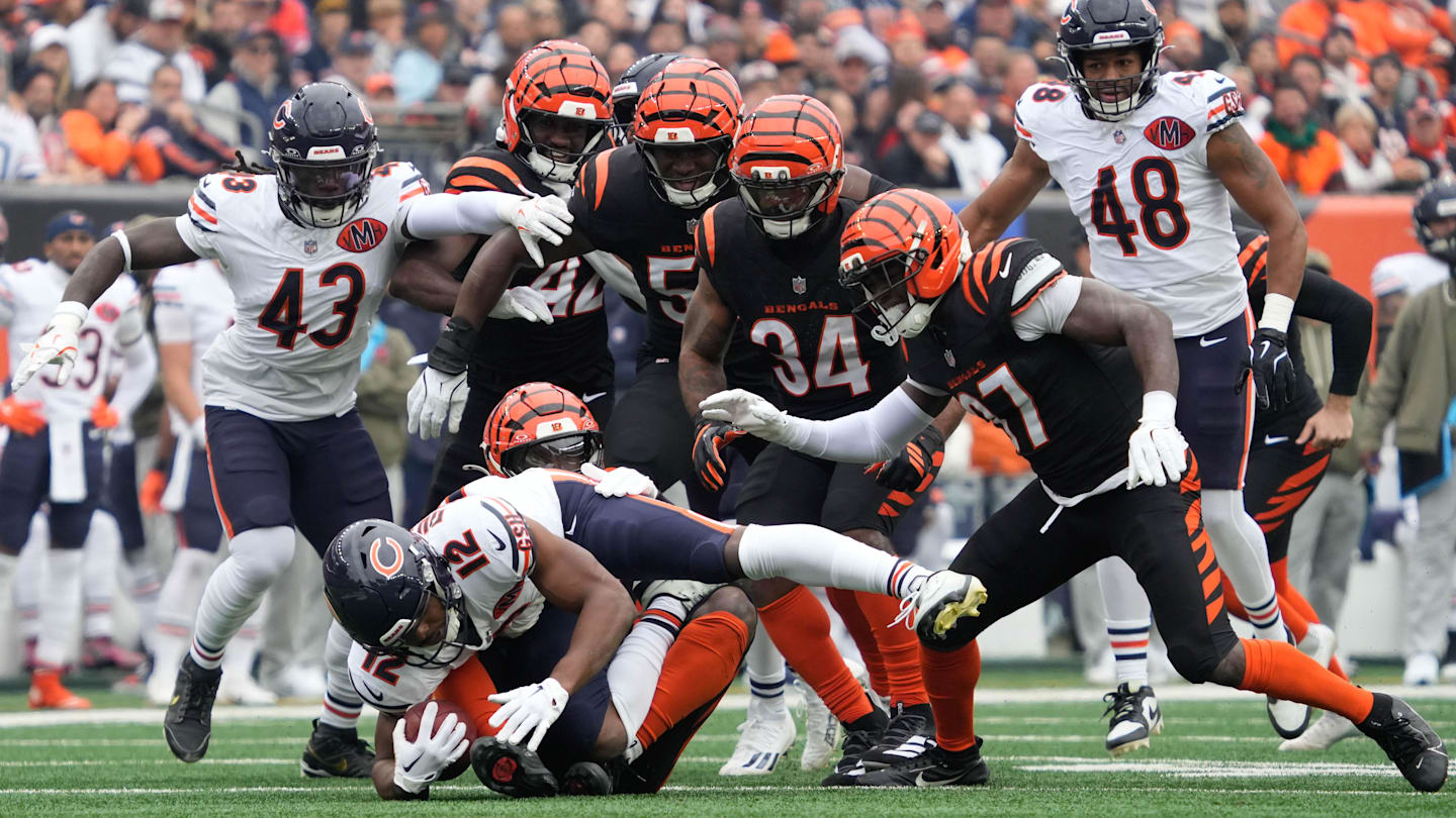 Multiple Bengals Defenders Had Same Terse Message for Media After Collapse vs. Bears