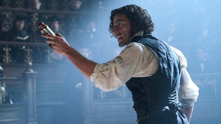 Oscar Isaac as Victor Frankenstein in “Frankenstein” directed by Guillermo del Toro