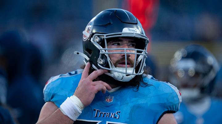 Tennessee center Corey Levin (62) reacts to the boos of the crowd as the game against Jacksonville neared its end at Nissan Stadium Sunday, Nov. 30, 2025. The Titans lost 25-3 to bring their season record to 1-10.