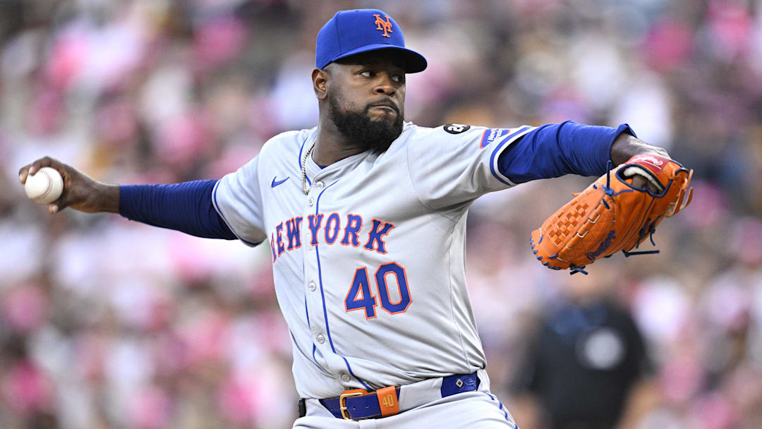 Aug 22, 2024; San Diego, California, USA; New York Mets starting pitcher Luis Severino (40) pitches against the San Diego Padres during the first inning at Petco Park.