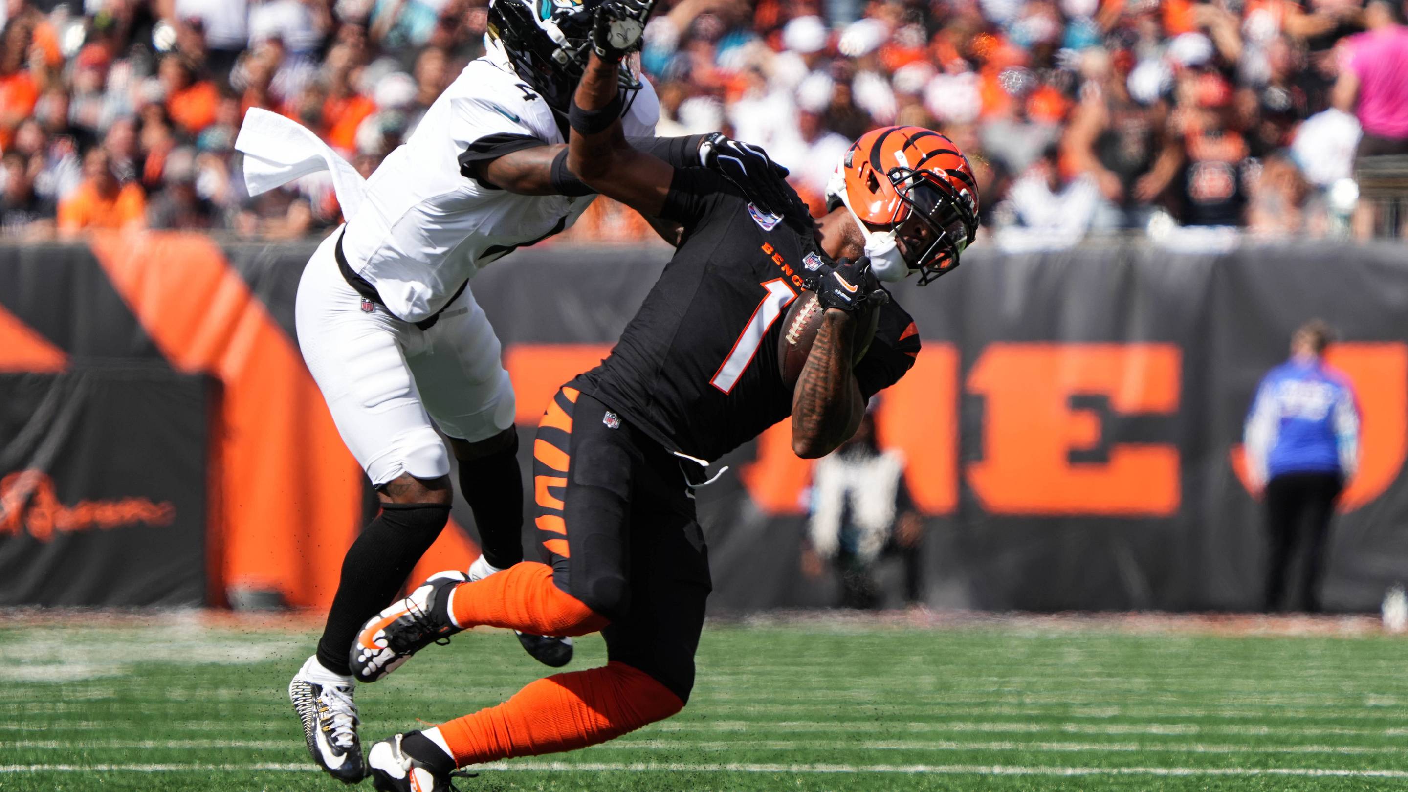 Zac Taylor Drops Latest Bengals Star Injury Update As Dolphins Practices Begin