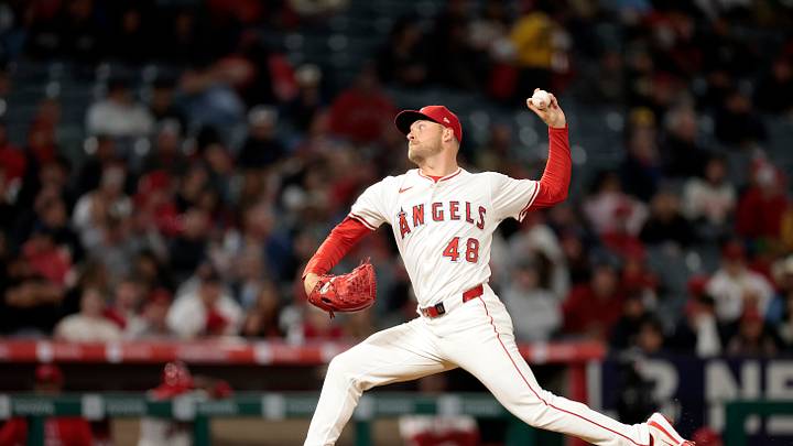 Pittsburgh Pirates v Los Angeles Angels