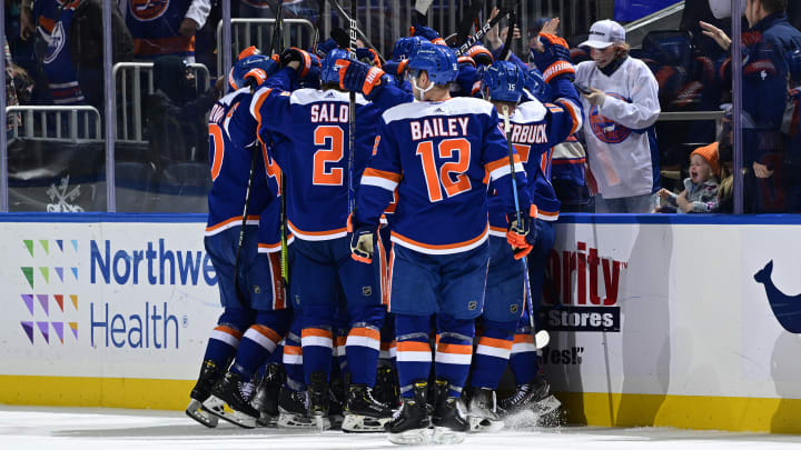 Edmonton Oilers v New York Islanders