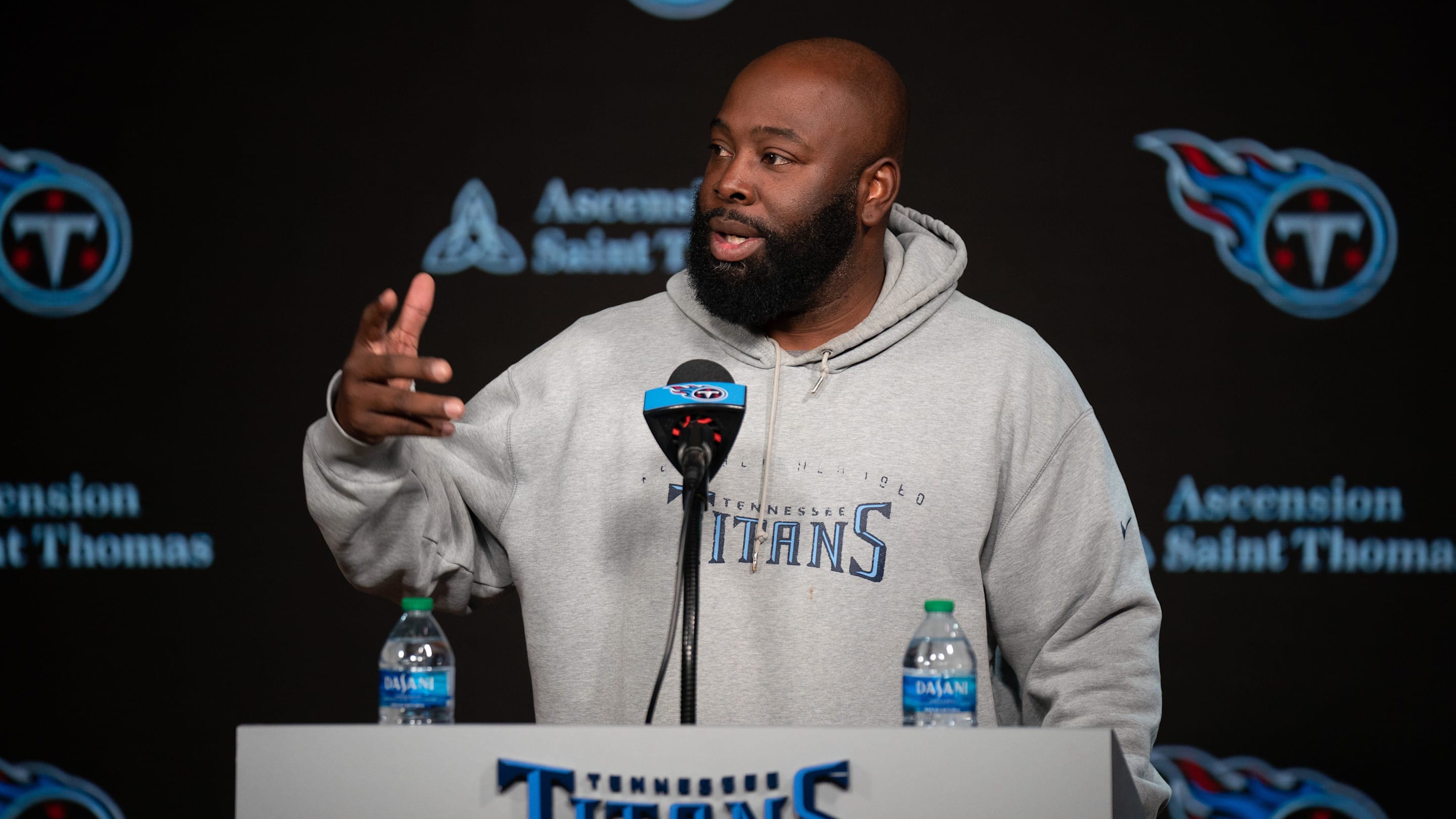 Steelers Face Defensive Struggles Ahead NFL Trade Deadline