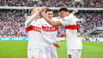 Bilal El Khannouss (m.) bleibt fest in Bad Cannstatt