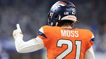 Denver Broncos CB Riley Moss