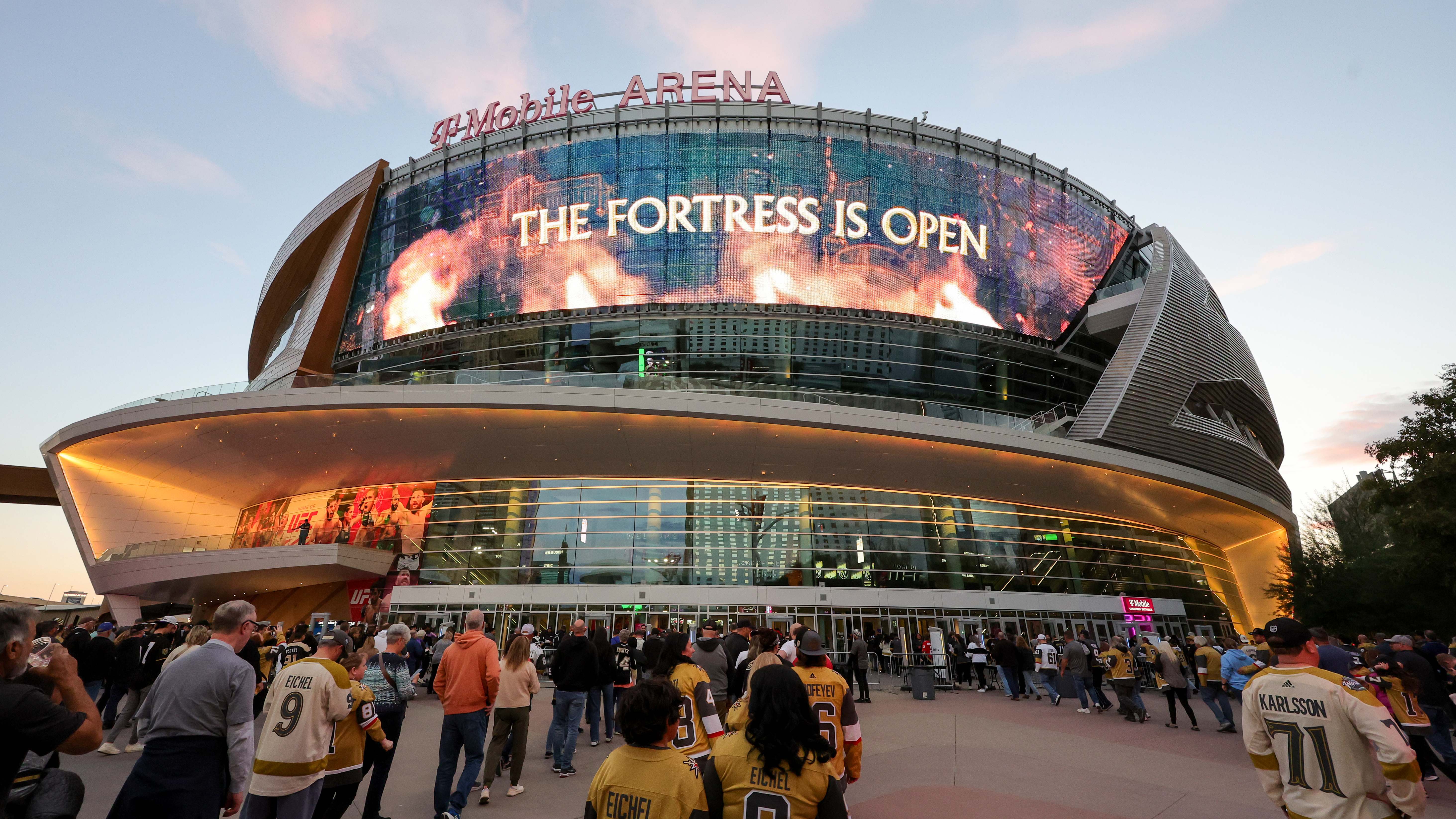 What is the Vegas Golden Knights all-time home record?