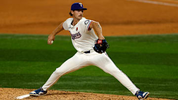 Toronto Blue Jays v Texas Rangers