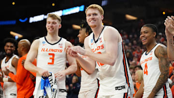 Mar 23, 2024; Omaha, NE, USA; Illinois Fighting Illini forward Marcus Domask (3), guard Luke Goode