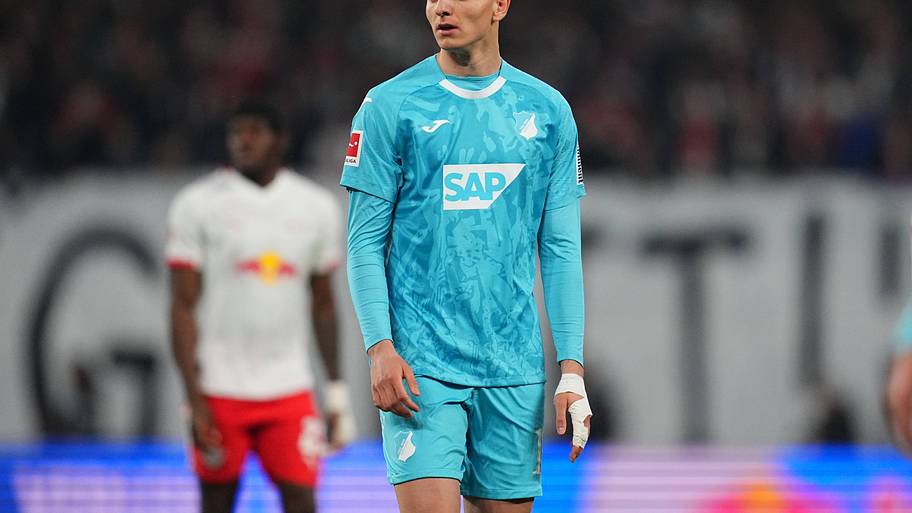 Fisnik Asllani