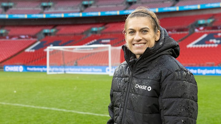 Karen Carney has teamed up with the Chase football coaching programme