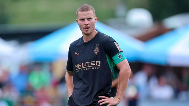 Nico Elvedi steht vor dem Gladbach-Abschied Nico Elvedi steht vor dem Gladbach-Abschied