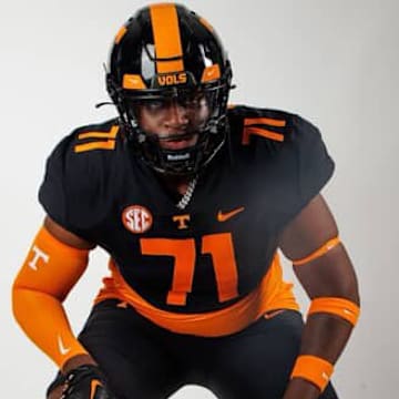 JB Shabazz on his Tennessee Volunteers official visit