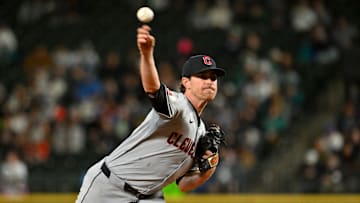 Cleveland Guardians v Seattle Mariners