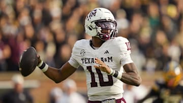 Texas A&M Aggies quarterback Marcel Reed (10) throws a pass during the first half against the Missouri Tigers at Faurot Field at Memorial Stadium.