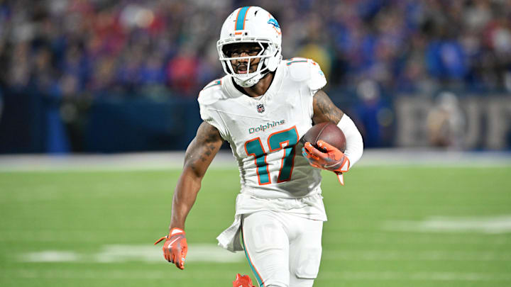 Jaylen Waddle will be in the spotlight for the Dolphins after Tyreek Hill's injury.