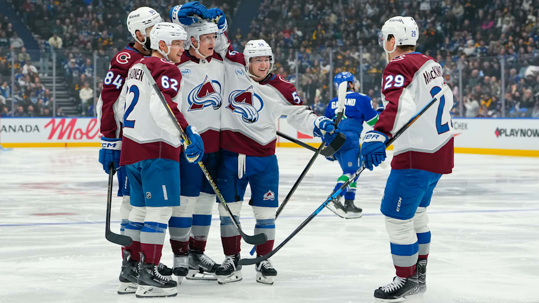Colorado Avalanche v Vancouver Canucks