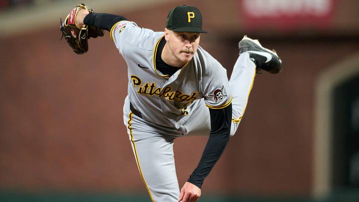 May 9, 2026; San Francisco, California, USA; Pittsburgh Pirates pitcher Evan Sisk (48) throws a pitch against the San Francisco Giants during the eighth inning at Oracle Park. Mandatory Credit: Robert Edwards-Imagn Images