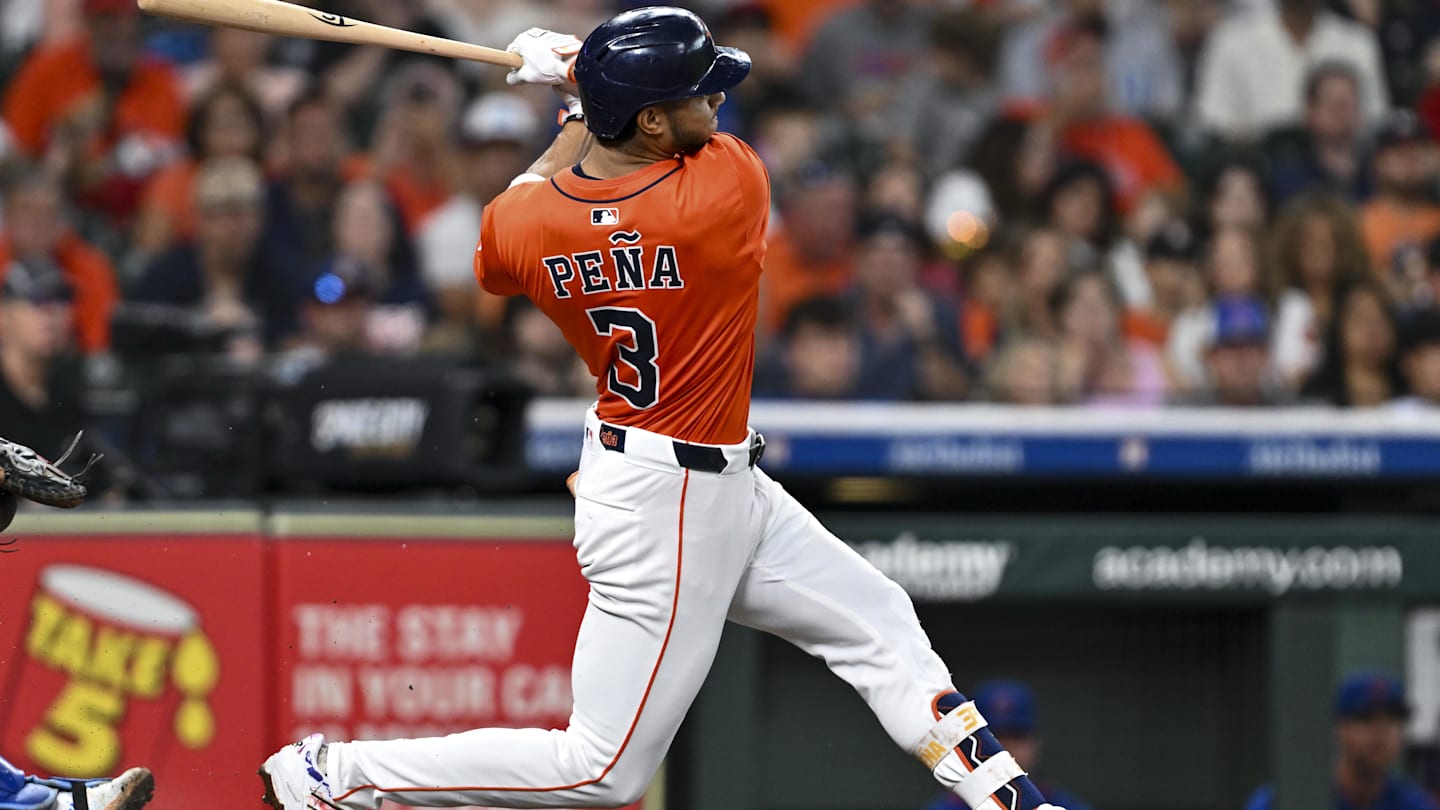 Astros Star Infielder Jeremy Peña is Still Not Cleared for Baseball Activity