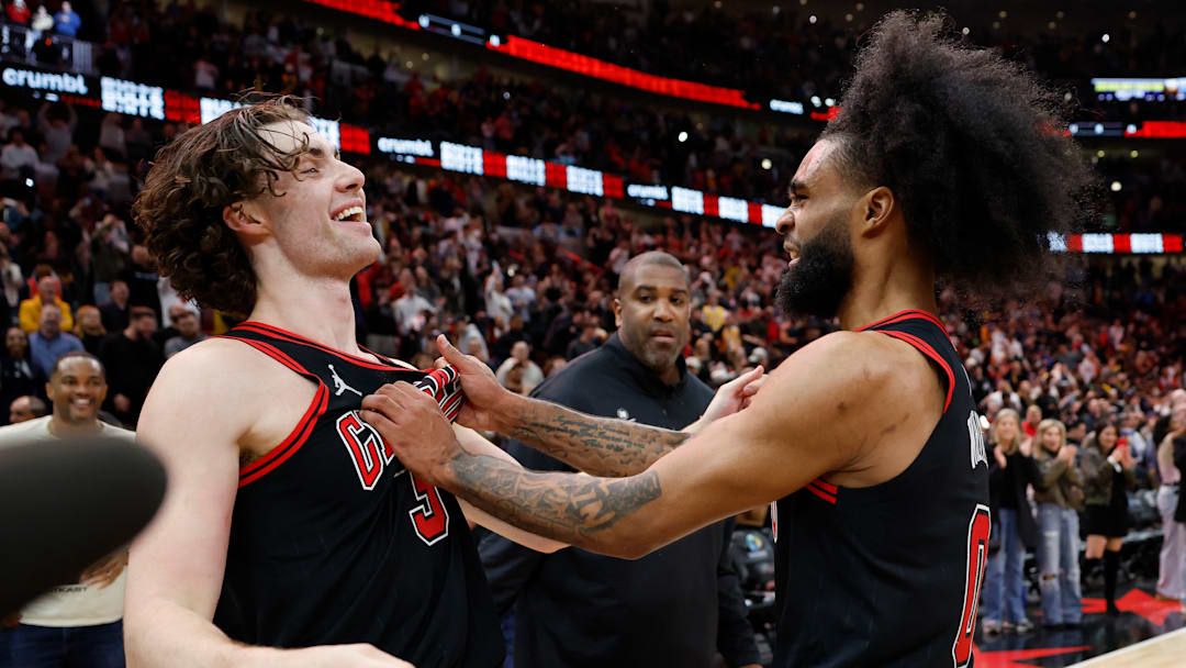 Los Angeles Lakers v Chicago Bulls