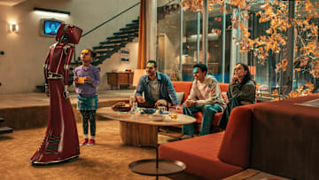 Marie Tölle as Juno, Michael Klammer as David, Joshua Kantara as Fynn and Mina Tander as Samira in Cassandra