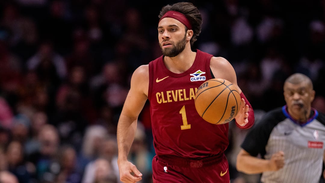 Mar 7, 2025; Charlotte, North Carolina, USA; Cleveland Cavaliers guard Max Strus (1) brings the ball up court against the Charlotte Hornets during the third quarter at Spectrum Center. Mandatory Credit: Scott Kinser-Imagn Images