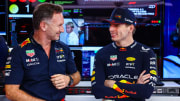Max Verstappen y Christian Horner, director de la escudería Red Bull