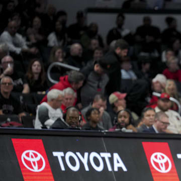 Nov 6, 2023; Cincinnati, Ohio, USA;  Illinois-Chicago Flames head coach Luke Yaklich reacts from the sideline during the game against the Cincinnati Bearcats in the second half at Fifth Third Arena. Mandatory Credit: Aaron Doster-Imagn Images