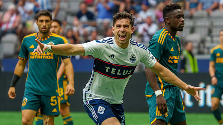 Los Angeles Galaxy v Vancouver Whitecaps FC