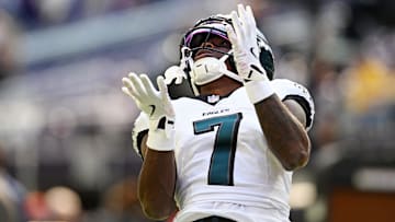 Oct 19, 2025; Minneapolis, Minnesota, USA; Philadelphia Eagles cornerback Kelee Ringo (7) warms up before the game against the Minnesota Vikings at U.S. Bank Stadium.