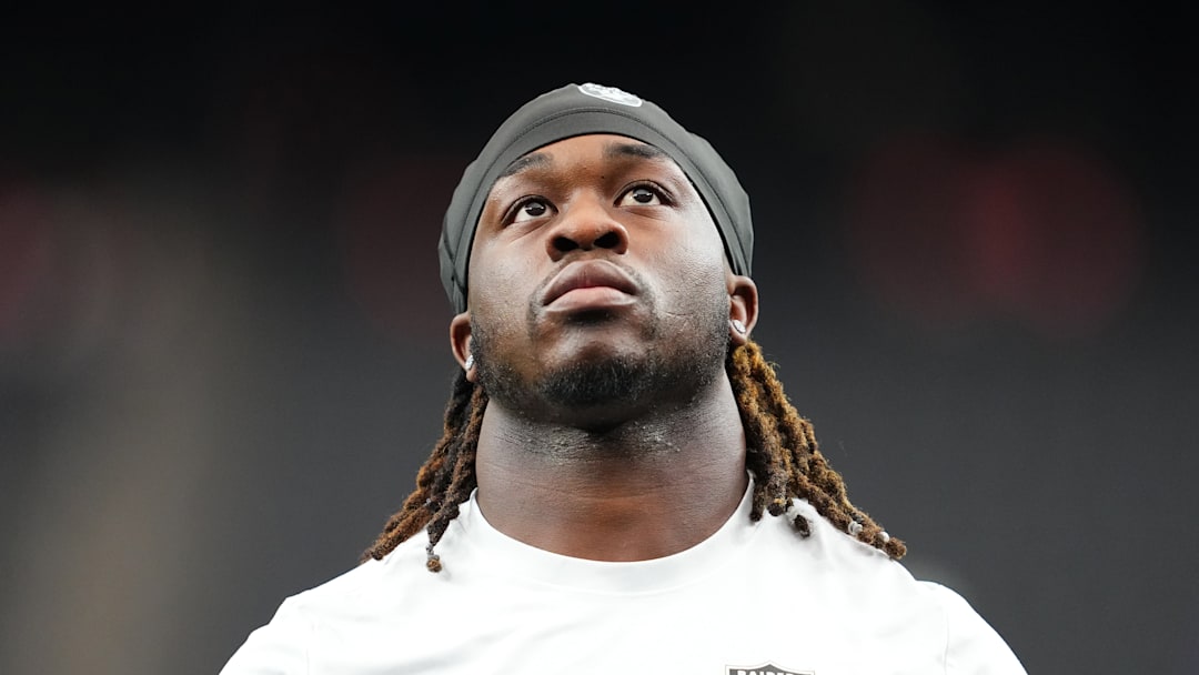 Denver Broncos v Las Vegas Raiders - NFL 2025