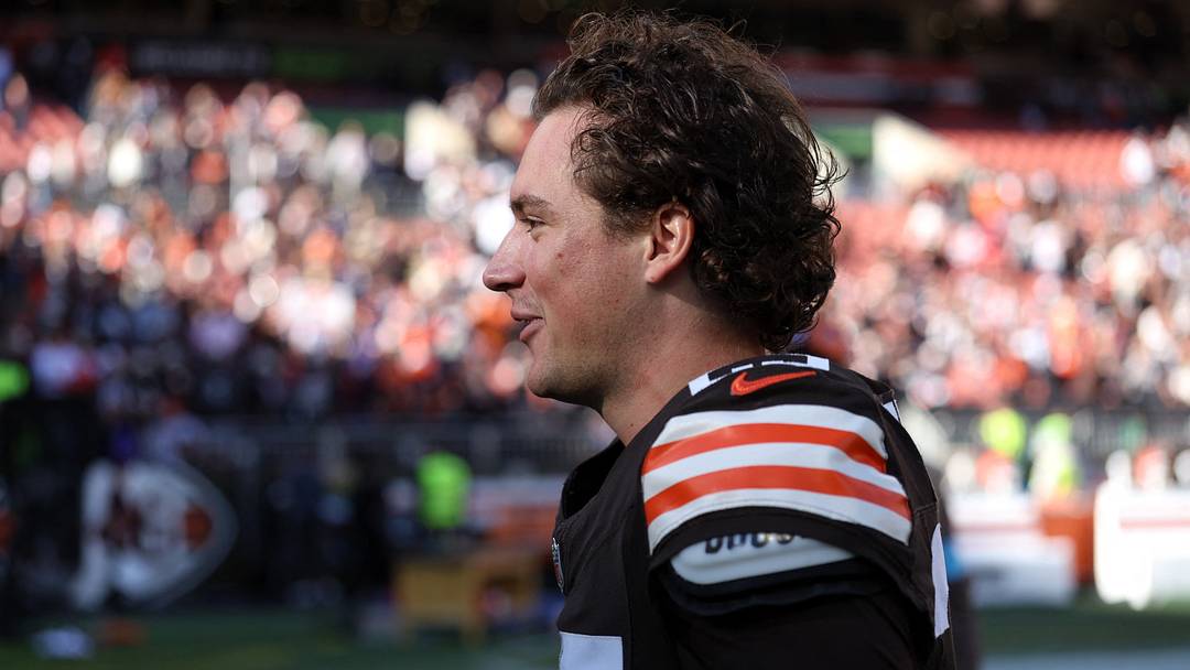 Oct 18, 2026; Cleveland, Ohio, USA; Cleveland Browns kicker Andre Szmyt (25) after the game against the Baltimore Ravens at Huntington Bank Field. Mandatory Credit: Scott Galvin-Imagn Images Oct 18, 2026; Cleveland, Ohio, USA; Cleveland Browns kicker Andre Szmyt (25) after the game against the Baltimore Ravens at Huntington Bank Field. Mandatory Credit: Scott Galvin-Imagn Images