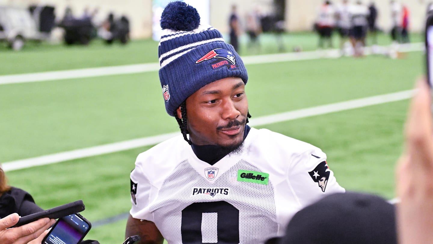 New England Patriots Star Raises Eyebrows With Murky Injury Update