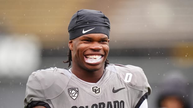 Colorado Buffaloes cornerback Travis Hunter (12) warms up before a spring game. Ron Chenoy-USA TODAY Sports