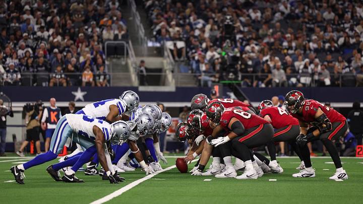 Tampa Bay Buccaneers v Dallas Cowboys