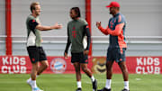 Harry Kane, Michael Olise und Vincent Kompany im Training