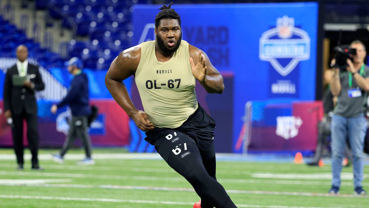Cowboys triple down on OL with Nathan Thomas: Instant grade and analysis - Vimarsana News