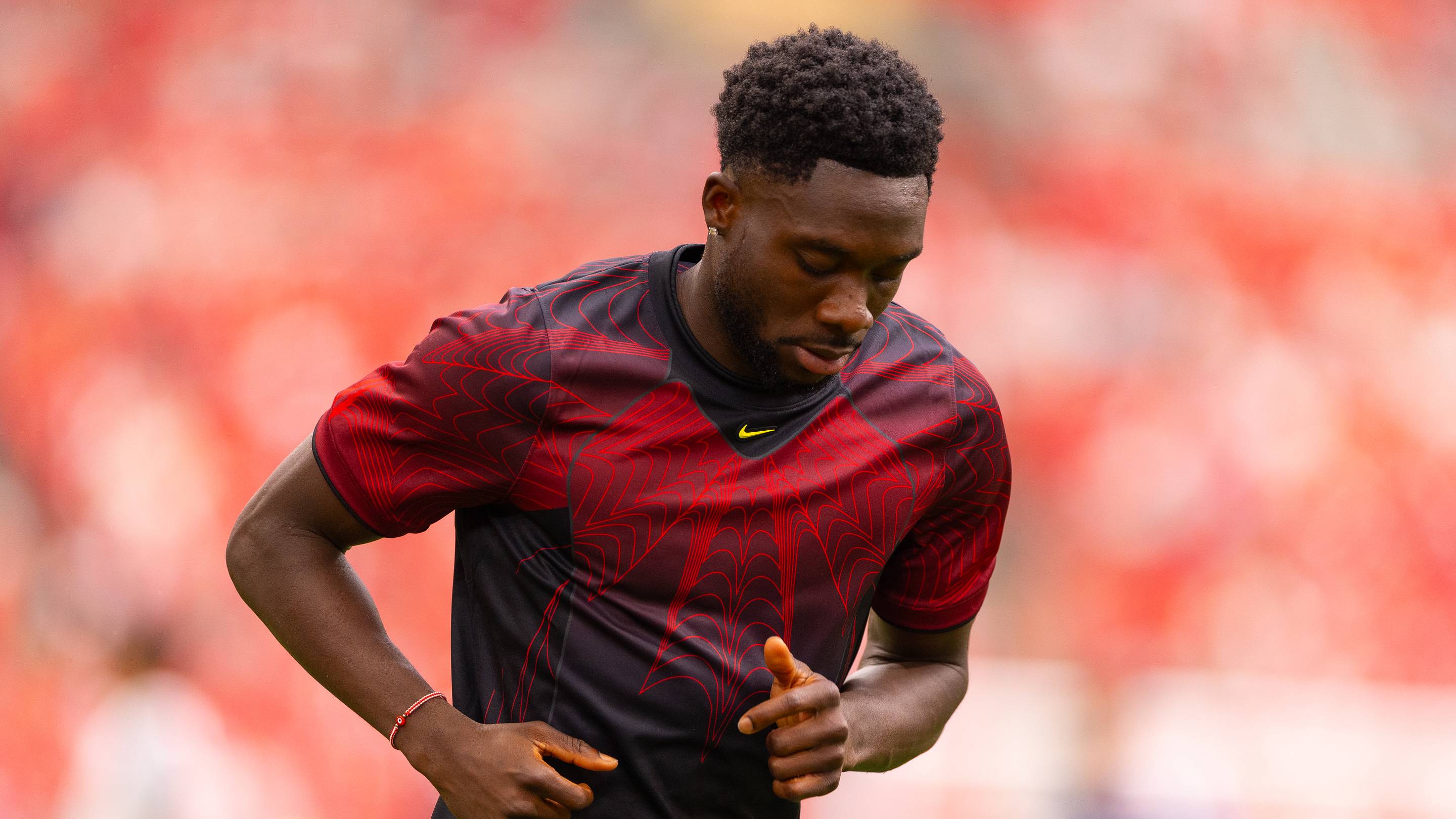 Is Alphonso Davies playing today? Canadian captain's status vs. South Africa