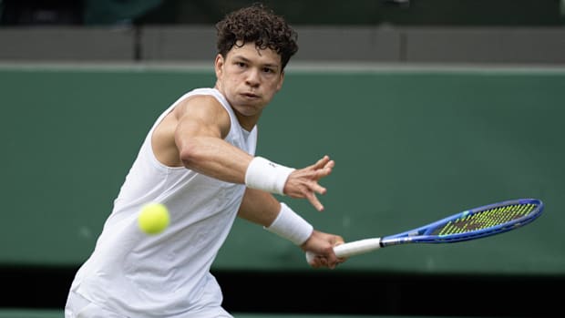 Ben Shelton fell to Jannik Sinner in the quarterfinals at Wimbledon.