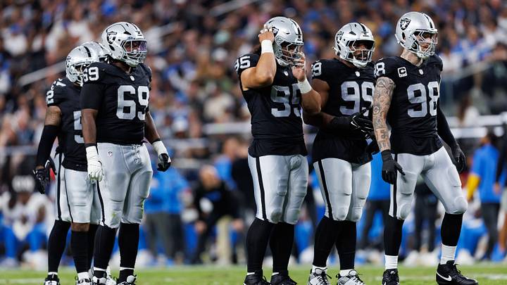 Los Angeles Chargers v Las Vegas Raiders