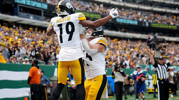 Pittsburgh Steelers wide receiver Calvin Austin III  Fantasy Football Streaming Option