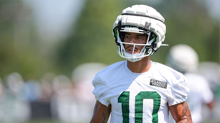 Jul 27, 2024; Florham Park, NJ, USA; New York Jets wide receiver Allen Lazard (10) looks on during training camp at Atlantic Health Jets Training Center. 