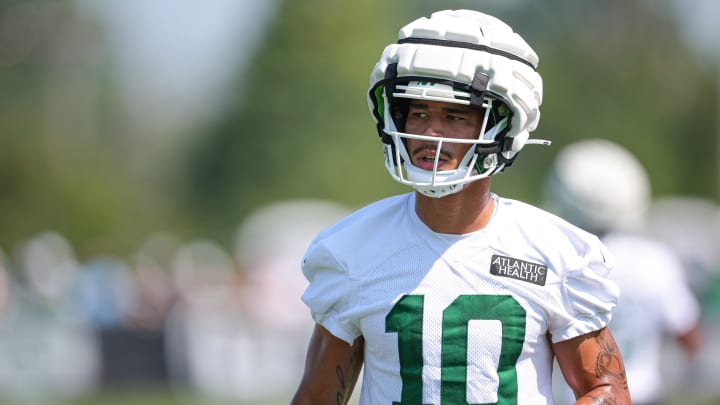 Jul 27, 2024; Florham Park, NJ, USA; New York Jets wide receiver Allen Lazard (10) looks on during training camp at Atlantic Health Jets Training Center.