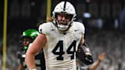 Penn State Nittany Lions tight end Tyler Warren runs for a gain against the Oregon Ducks on Dec. 7, 2024.