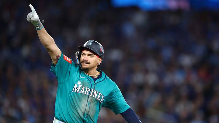 American League Championship Series - Seattle Mariners v Toronto Blue Jays - Game Two