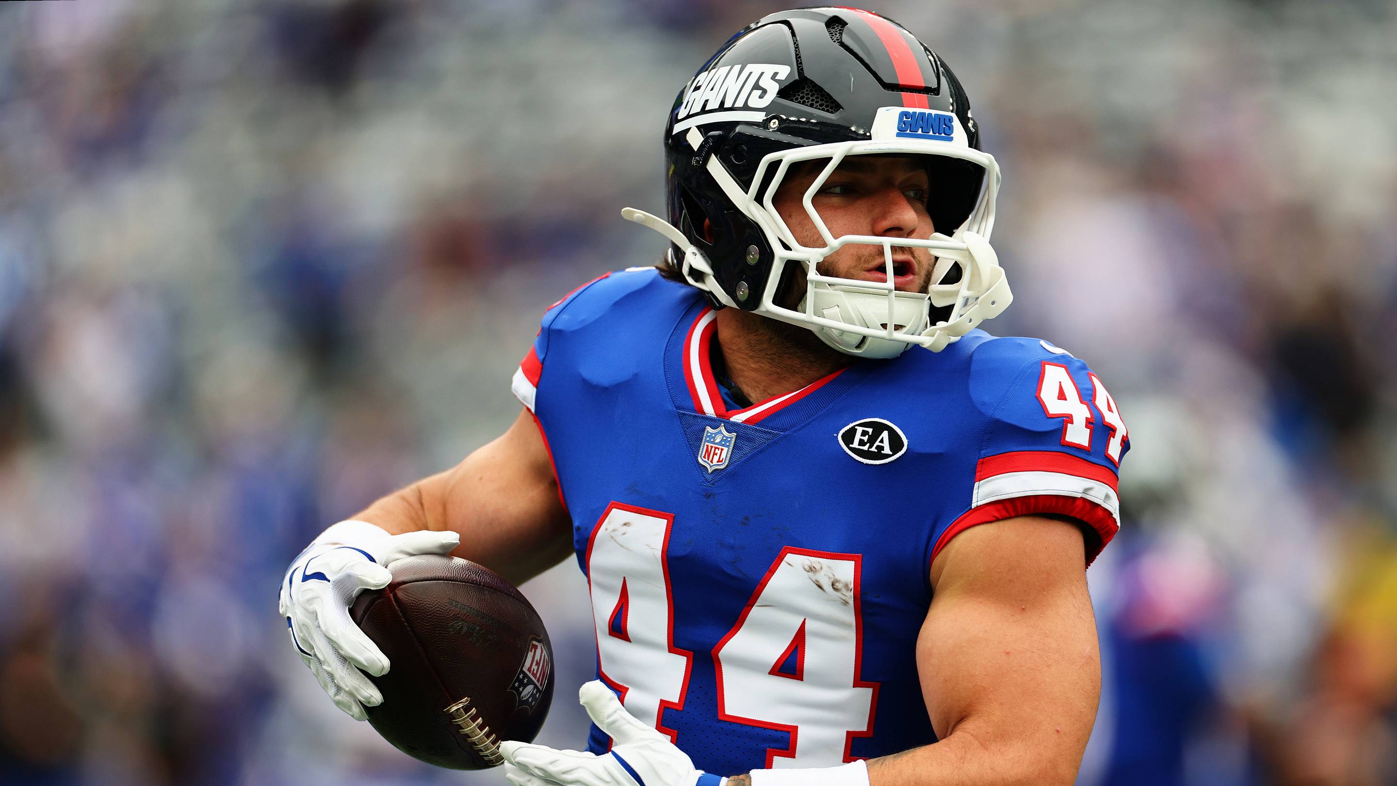 Fantasy Football: Is Cam Skattebo's Week 6 Benching a Reason to Panic?
