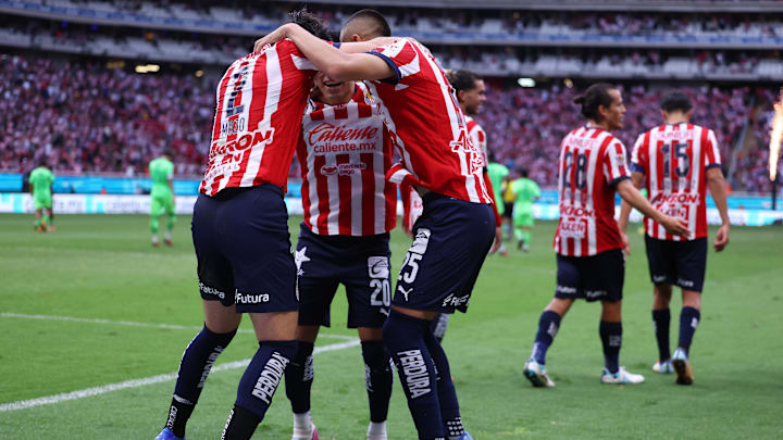 Chivas tuvo encuentro de preparación ante Colima