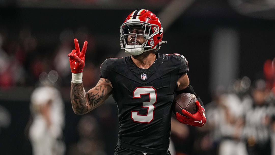 Atlanta Falcons safety Jessie Bates III has been a resounding hit after signing as a free agent from the Cincinnati Bengals in 2023. Atlanta Falcons safety Jessie Bates III has been a resounding hit after signing as a free agent from the Cincinnati Bengals in 2023.